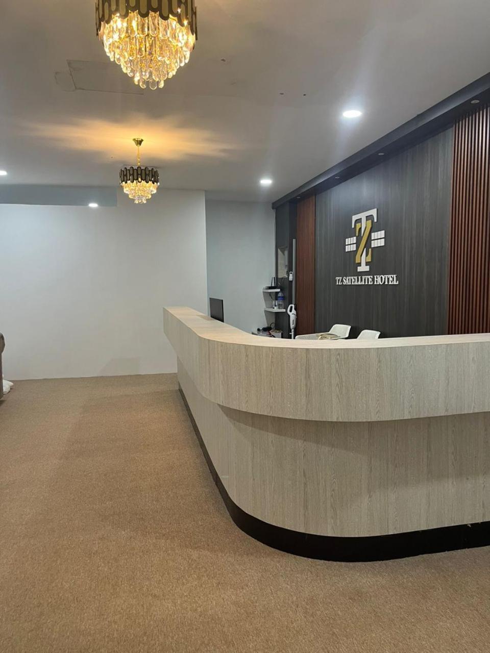 Tz Satellite Hotel, Kota Bharu Exterior photo